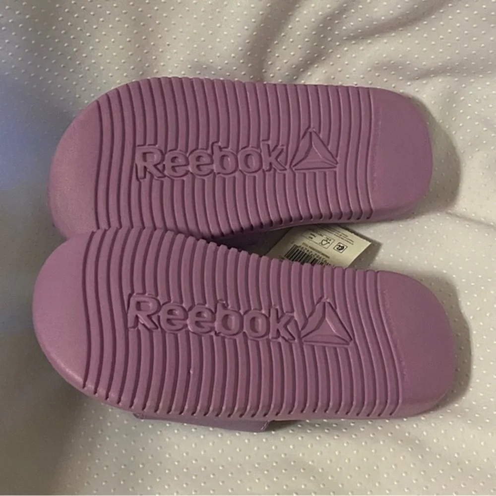 Reebok‎ Shoes Girls Size 13 Orchid-White Sandales Slide Slip On NEW